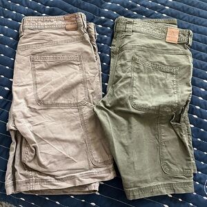 Men’s 32” x 9” Prana Khaki Shorts (2 Pair)